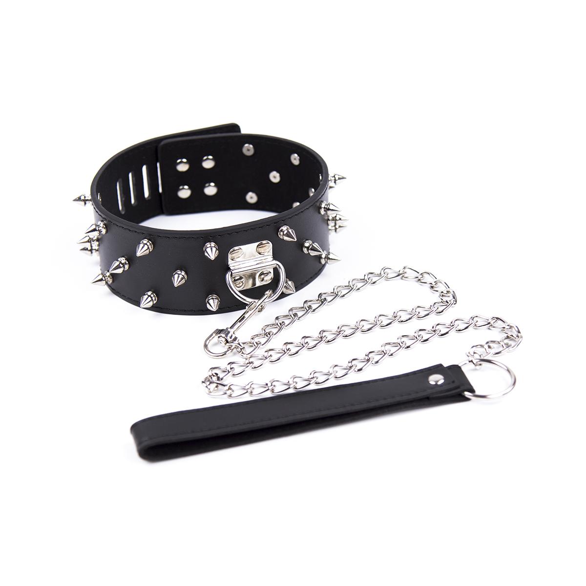 Spike Collar + Leash Black